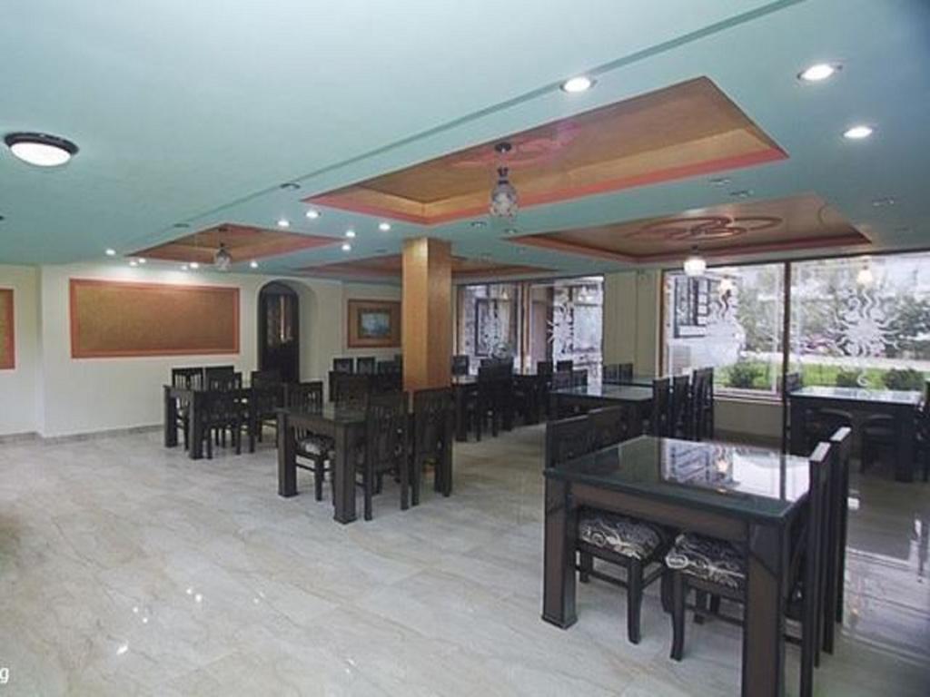 The Grand Welcome Manali (Himachal Pradesh) Exterior photo