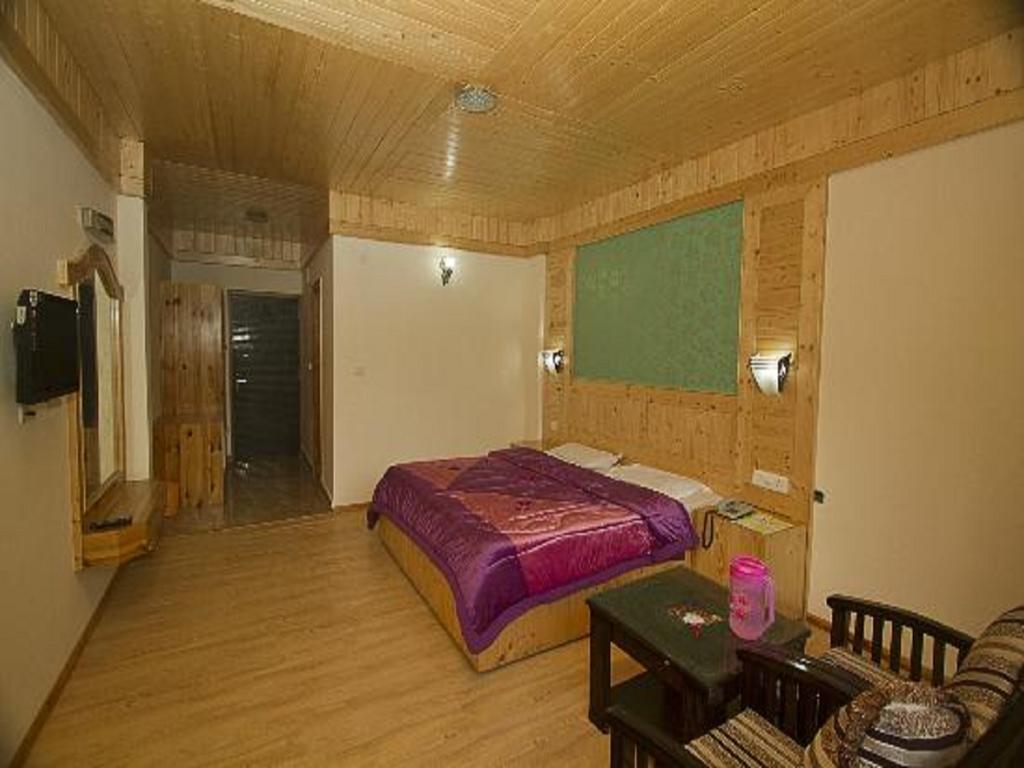 The Grand Welcome Manali (Himachal Pradesh) Room photo